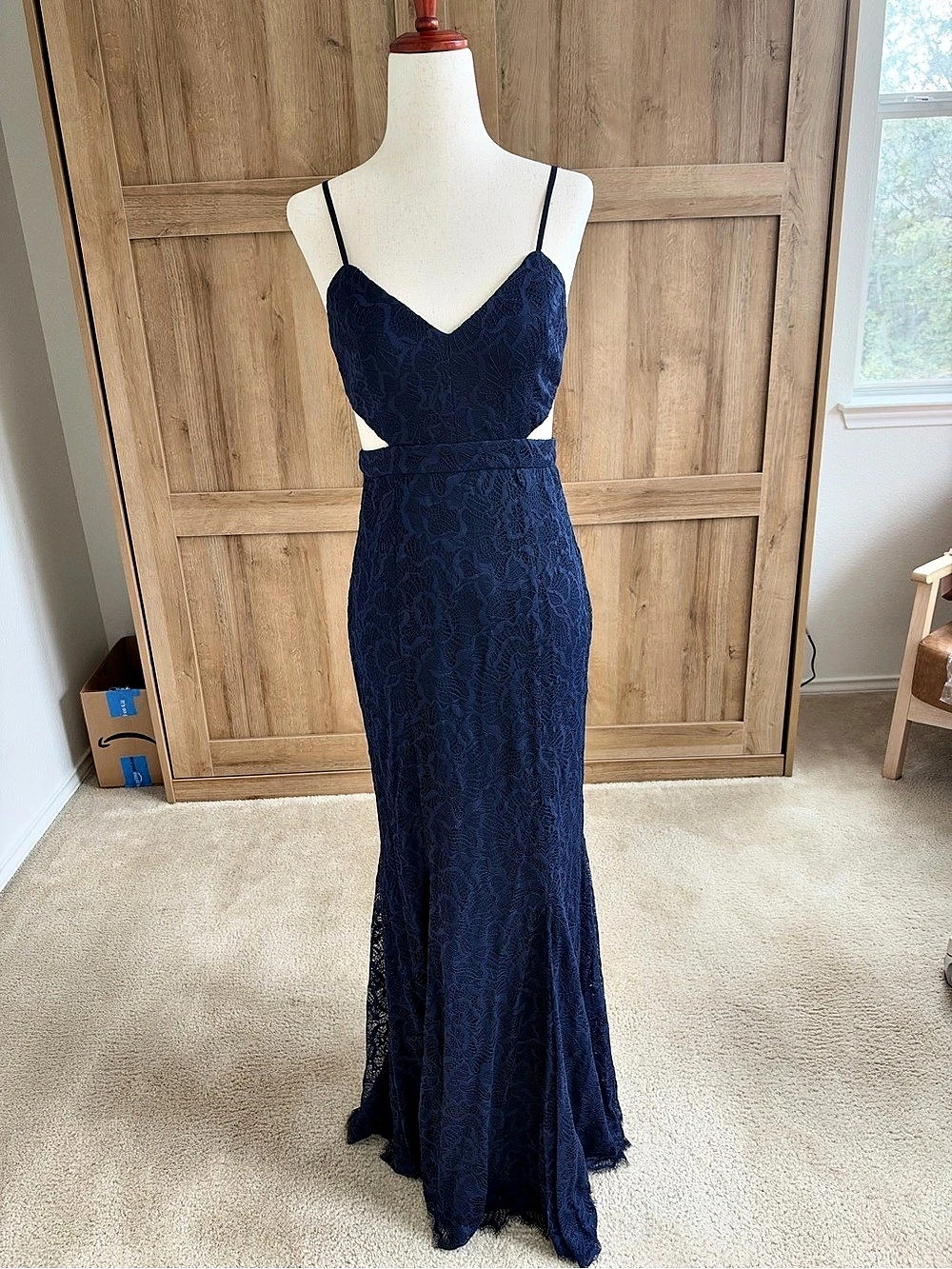 Fame & Partners Navy Lace Cutout Maxi Dress US 2 Like New